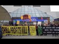 ROYAL DUTCH SHELLA - Activistas medioambientales boicotean el inicio de la asamblea general de Shell