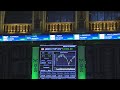 El Ibex 35 mantiene los avances de la apertura y repunta un 0,75 %, consolidando los 9.600