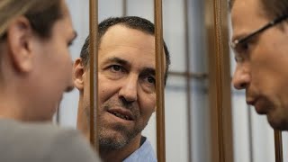 Er bleibt sitzen: Russisches Gericht verlängert U-Haft eines Franzosen