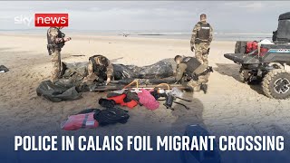 Police in France foil migrant crossing