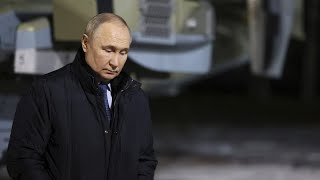 &#39;Nonsense&#39;: Putin rules out attacks on NATO countries