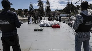 Authorities seize a tonne of cocaine on a yacht off the coast of Portugal