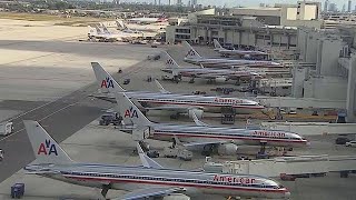 AMERICAN AIRLINES GROUP INC. 15 000 vols d'American Airlines privés de pilote à cause d'un bug...