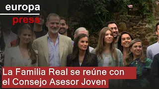 La Familia Real se reúne con el Consejo Asesor Joven de la Fundación Princesa de Girona