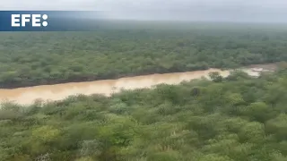 Paraguay envía cerca de 10 toneladas de alimentos a Pozo Hondo, localidad aislada por la crecida del