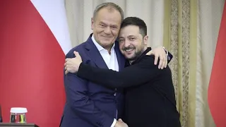 Poland&#39;s Donald Tusk meets Volodymyr Zelenskyy in surprise visit to Lviv