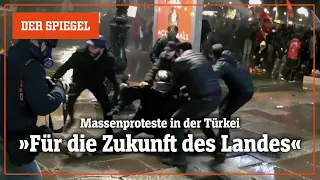 Proteste in der Türkei: Massendemos und Wasserwerfer | DER SPIEGEL