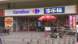 CARREFOUR Carrefour lascia la Cina