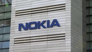 NOKIA Nokia sale de Rusia y asumirá un primer impacto de 100 millones