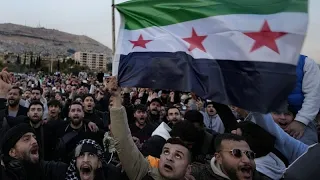 Siria, servizi del governo &quot;completamente fermi&quot;, i lavoratori statali restano a casa