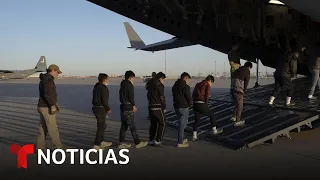 Unos países reaccionan cautos a las deportaciones de Trump y otros lo desafían | Noticias Telemundo