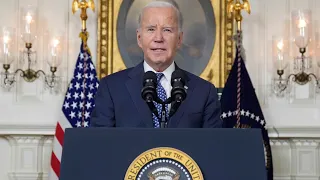 EN VIVO: Biden condecora a los líderes del comité del Congreso del 6 de enero