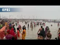 El Kumbh Mela comienza su peregrinación masiva en India: azafrán, multitudes y salvación