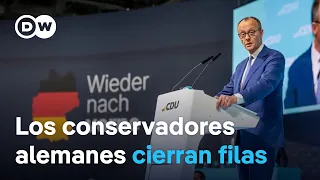 El partido conservador alemán CDU celebra un congreso en medio de protestas