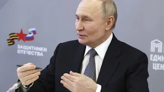 Putin reacts to Macron&#39;s &#39;Russia is a threat&#39; statement by reminding him of events from the past