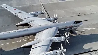 Ucraina, colpiti 40 bombardieri russi in attacco coordinato di droni