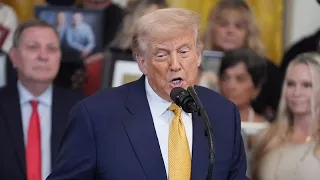 S&U PLC [CBOE] Trump ordina divulgazione file su Jeffrey Epstein: la lettera sessualmente allusiva del 2003
