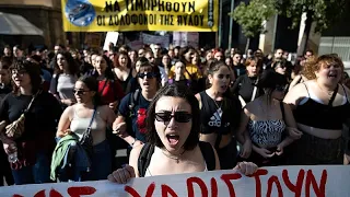 Demonstrationen für Gleichberechtigung am Internationalen Frauentag