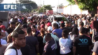 México avisa a los migrantes en la frontera sur el fin del programa &#39;CBP One&#39; de EE. UU.