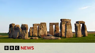 DISCOVERY A DL-.01 Scientists &#39;shocked&#39; at new Stonehenge discovery | BBC News