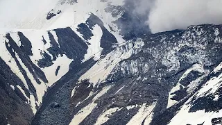 Blatten bleibt evakuiert, da sich Birchgletscher weiter auflöst