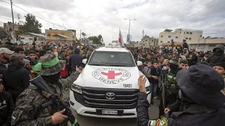 Hamas: &quot;Prossimo rilascio di ostaggi rimandato&quot;, Israele si prepara a &quot;qualsiasi scenario a Gaza&quot;