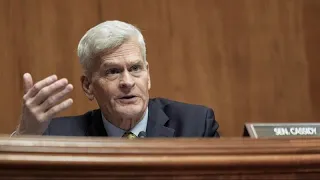 SUPREME ORD 10P États-Unis : la Cour suprême approuve une loi du Tennessee interdisant les traitements pour les...