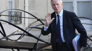 Michel Barnier a rencontré Emmanuel Macron pour présenter la démission de son gouvernement