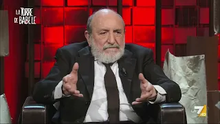 Umberto Galimberti: &quot;I giovani agiscono per filmarsi, non per vivere&quot;