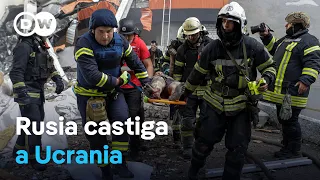 Potentes ataques rusos dejan al menos ocho muertos en Ucrania