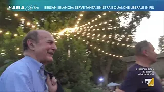 Bersani rilancia: serve tanta sinistra e qualche liberale in più