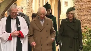 No Comment : la famille royale britannique célèbre Noël