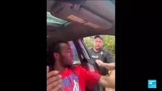 États-Unis : un policier suspendu après avoir frappé un jeune Afro-Américain • FRANCE 24