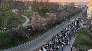 Belgrad - Studenten aus ganz Serbien marschieren zur Kundgebung am 15. März