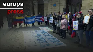 Venezolanos de Bizkaia claman en Bilbao contra &quot;el golpe de Estado&quot; de Maduro