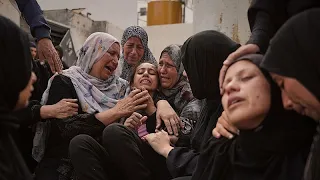 UBER INC. Mindestens 94 Tote in Gaza über Nacht durch Angriffe auf Hilfsschlangen und Unterkünfte