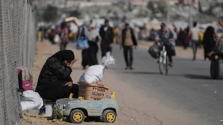 Hunderte fliehen aus Jabaliya, während Israel Bodenoffensive im Norden Gazas verstärkt