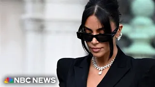 Kim Kardashian says she thought she was &#39;going to die&#39; in Paris robbery