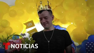 El estilista deportado a la megacárcel de El Salvador cuenta lo que vivió | Noticias Telemundo