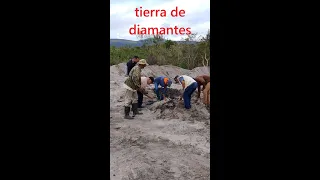 MINA 👉Mina Natural Fancy Color Diamond 👉 17 Mayo 👉 Extracción y prospección de #diamantes 👉 #token #NFCD