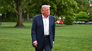 Trump cambia el tono sobre un tercer mandato y ahora dice a quiénes quisiera entregarle el poder