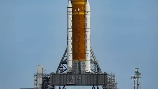 SLS INTL INC Spazio: lanciato verso l&#39;orbita lunare il razzo Sls di Artemis 1