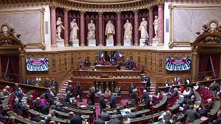 Illustration hémicycle