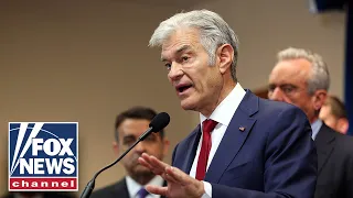 OZ Dr. Oz holds press briefing at White House