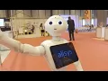 Robots camareros y mayordomos demuestran sus talentos en Robot Global Expo