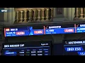 El IBEX 35 cede un 0,21 % pero mantiene los 14.200 puntos