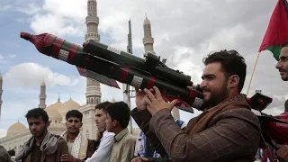 Medio Oriente: gli Houthi rivendicano secondo attacco alla portaerei Usa dopo raid aerei americani