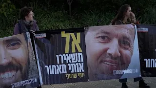 Manifestation devant le parlement israélien à Jérusalem pour exiger un accord sur les otages à Ga…