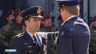 APA CORP. Apache-piloot Roy de Ruiter ontvangt Willems-Orde - RTL NIEUWS