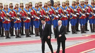 EMIS GRP. ORD 1P Poutine accueilli en grande pompe en Mongolie en dépit du mandat d&#39;arrêt de la CPI émis contre lui